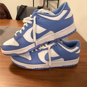 Nike Dunk Low Retro Sneakers UNC University Blue, Size 9, DD1391-102